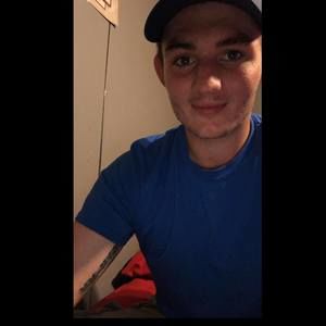 Meet your Posher, Troy